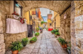 L'Incanto del Borgo Antico- Locazione Turistica